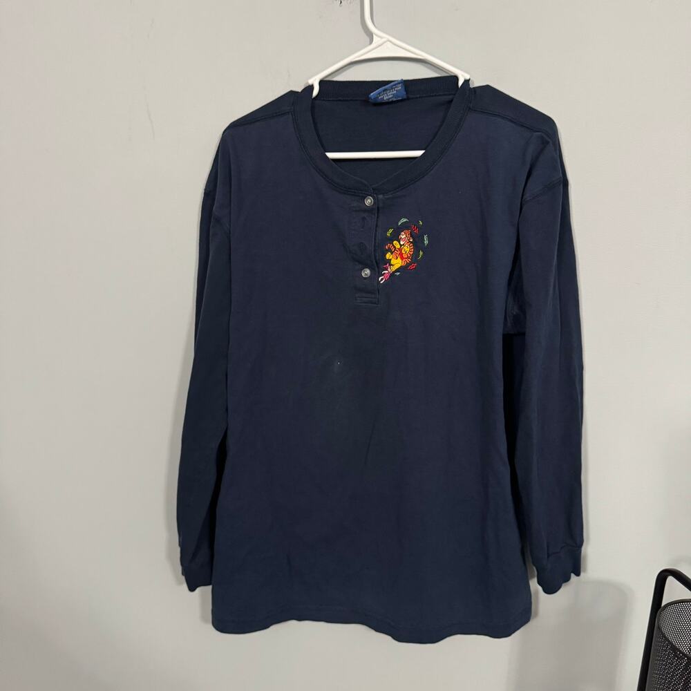 Vintage Disney Winnie the Pooh Long Sleeve Henley Top Size XL Tigger & Piglet